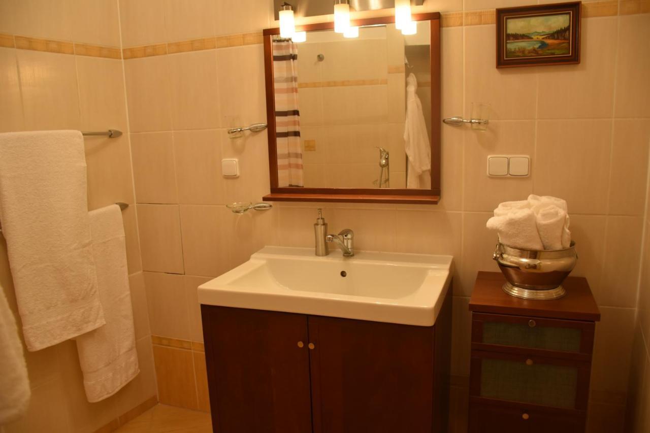 Lovecky Apartman Na Namesti Ve Frenstate Pod Radhostem Frenštát pod Radhoštěm Buitenkant foto