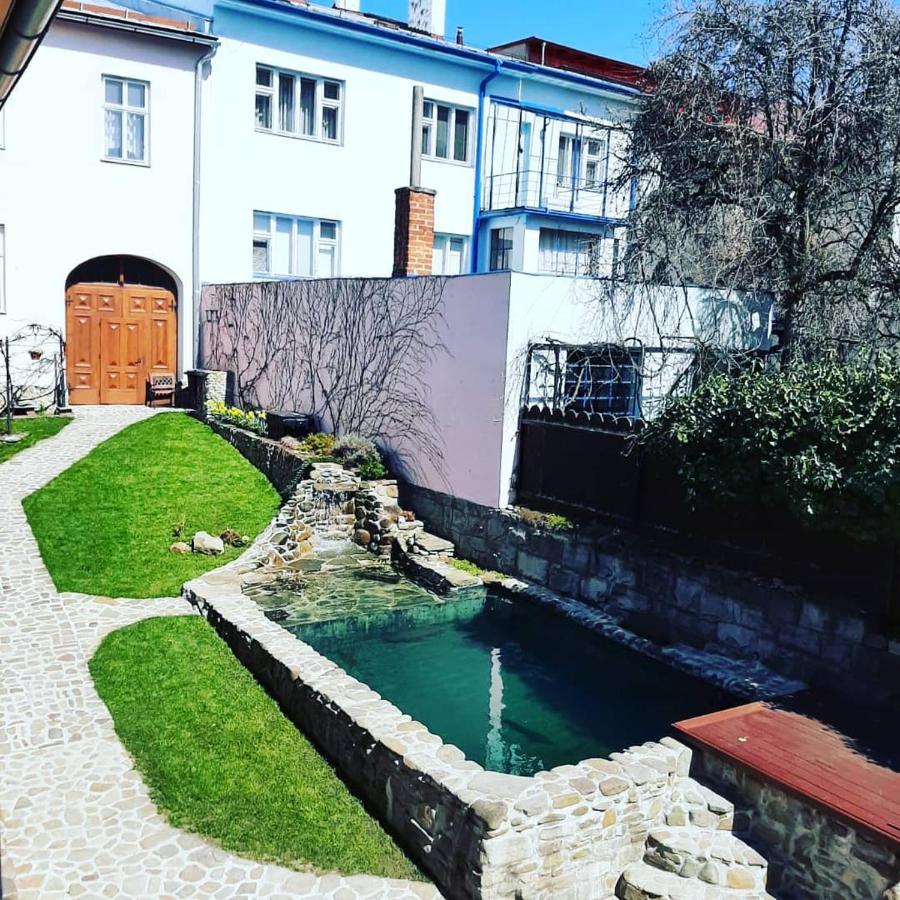 Lovecky Apartman Na Namesti Ve Frenstate Pod Radhostem Frenštát pod Radhoštěm Buitenkant foto