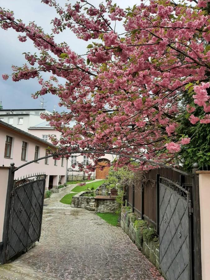 Lovecky Apartman Na Namesti Ve Frenstate Pod Radhostem Frenštát pod Radhoštěm Buitenkant foto