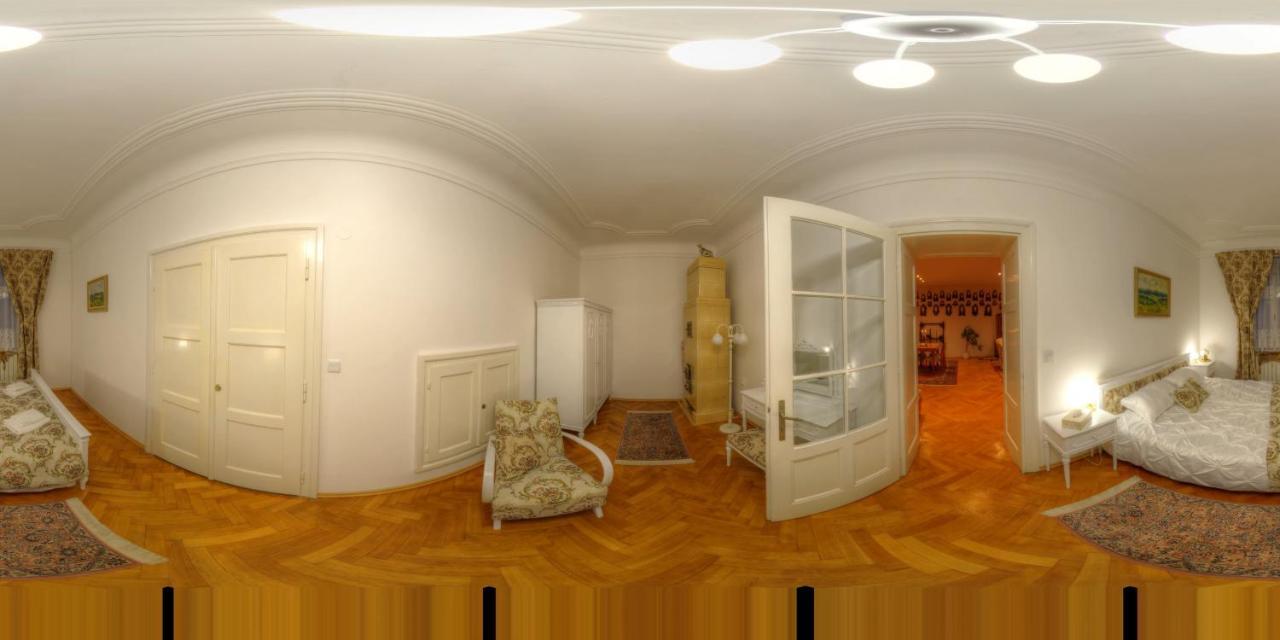 Lovecky Apartman Na Namesti Ve Frenstate Pod Radhostem Frenštát pod Radhoštěm Buitenkant foto